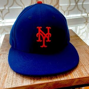 New York Mets MLB fitted hat. Size 6 7/8